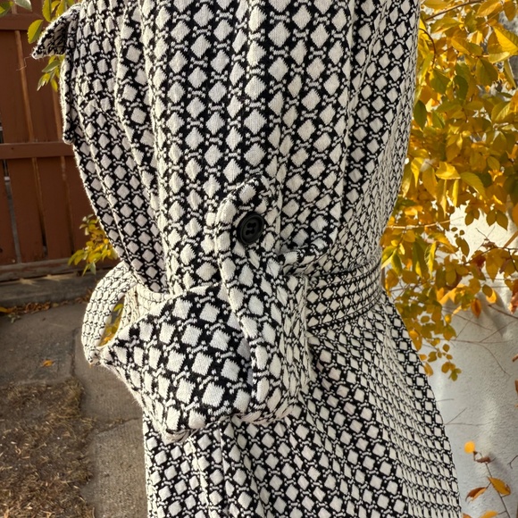 Super cute Y2K Black & white print shirt dress - Picture 4 of 8